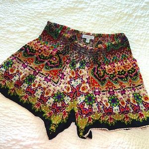EUC Patrons of Peace Shorts - size S (stretchy)